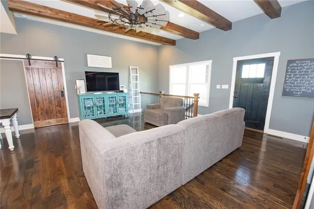 $549,900 | 4012 Hackberry Lane, Bates City, MO 64011