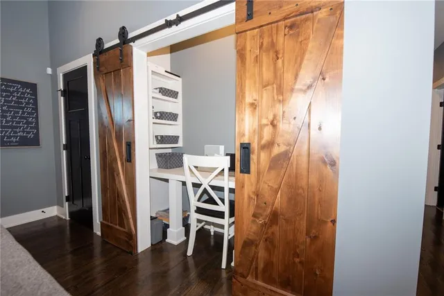 $549,900 | 4012 Hackberry Lane, Bates City, MO 64011