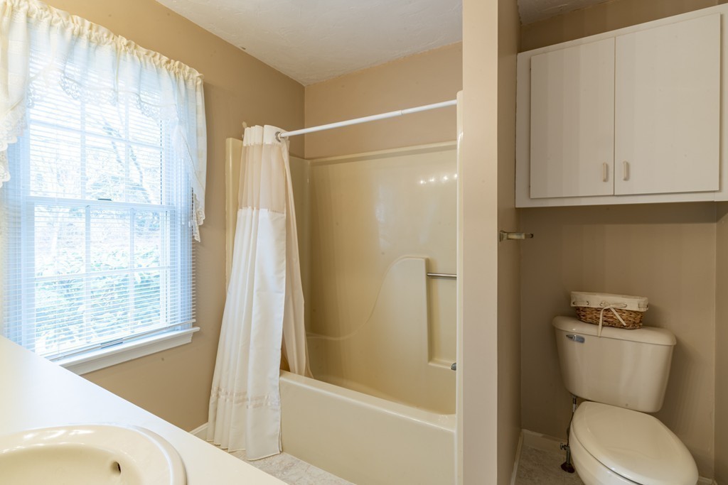 367 Orleans Road, Unit D Chatham, MA 02650 - Photo 15 of 28