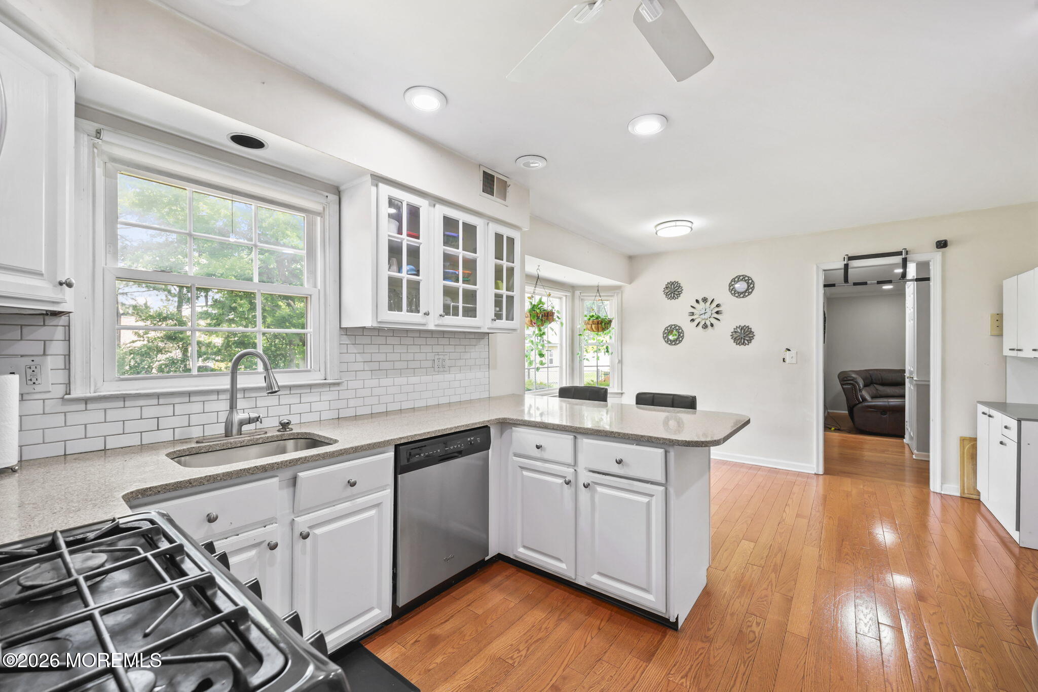 78 Henderson Road Kendall Park, NJ 08824 - Photo 10 of 40 kitchen