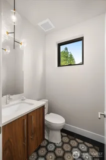 $3,095,980 | 6038 50th Avenue Northeast, Seattle, WA 98115