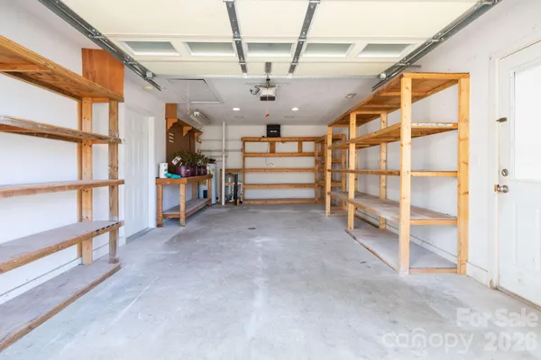 $470,000 | 7 Mcgee Ridge Road, Fairview, NC 28730