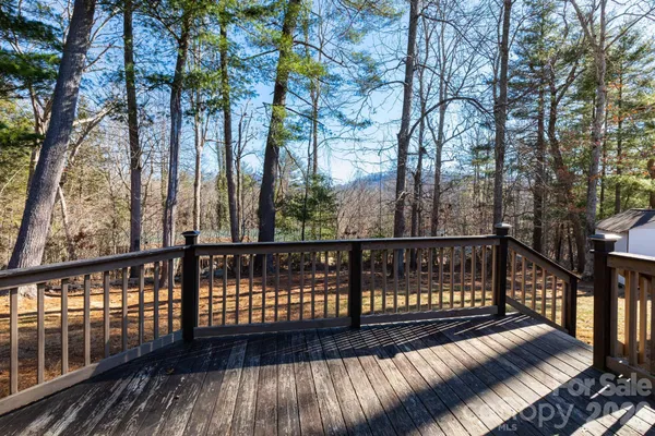 $470,000 | 7 Mcgee Ridge Road, Fairview, NC 28730