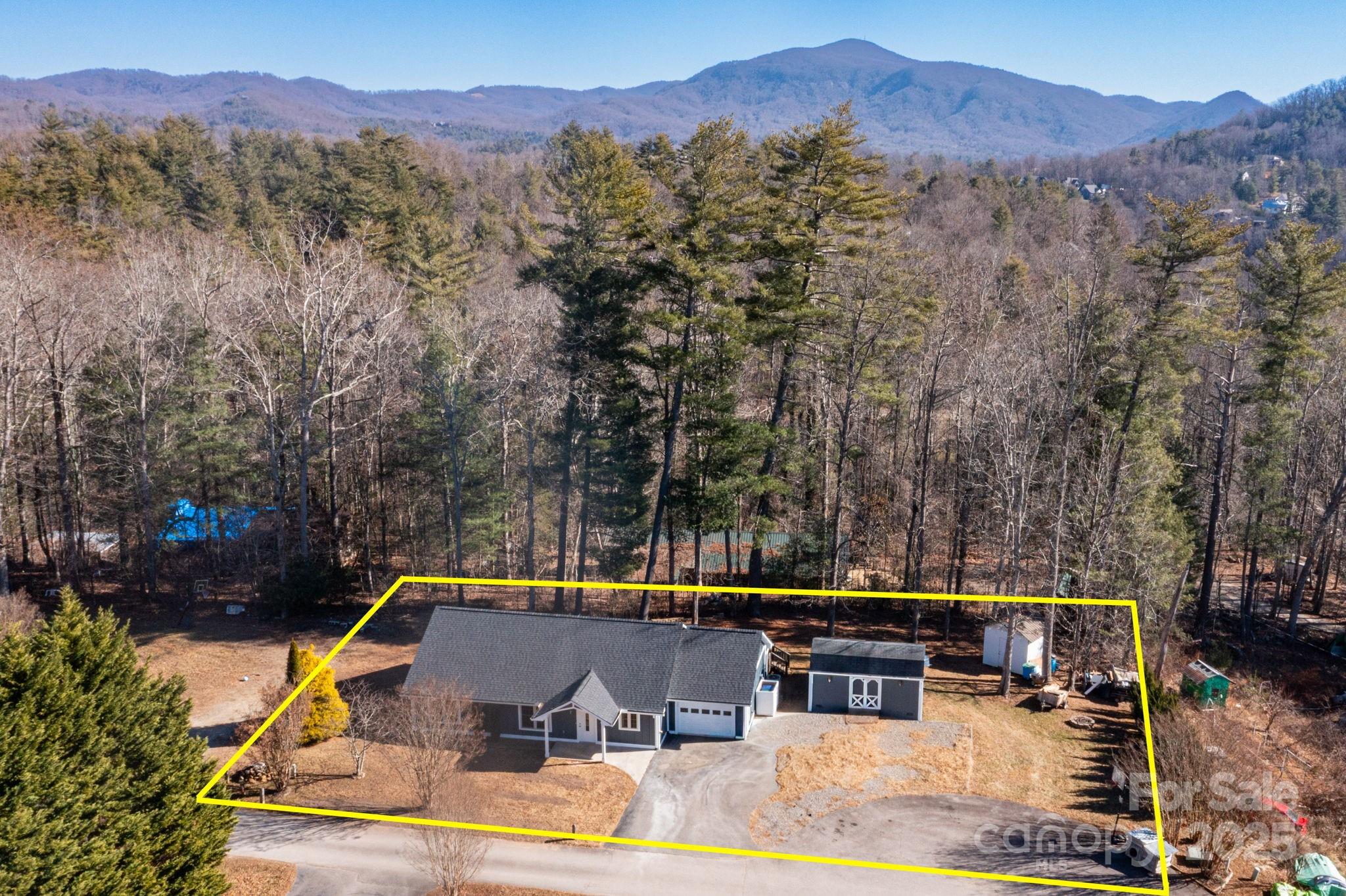 7 Mcgee Ridge Road Fairview, NC 28730 - Photo 3 of 28