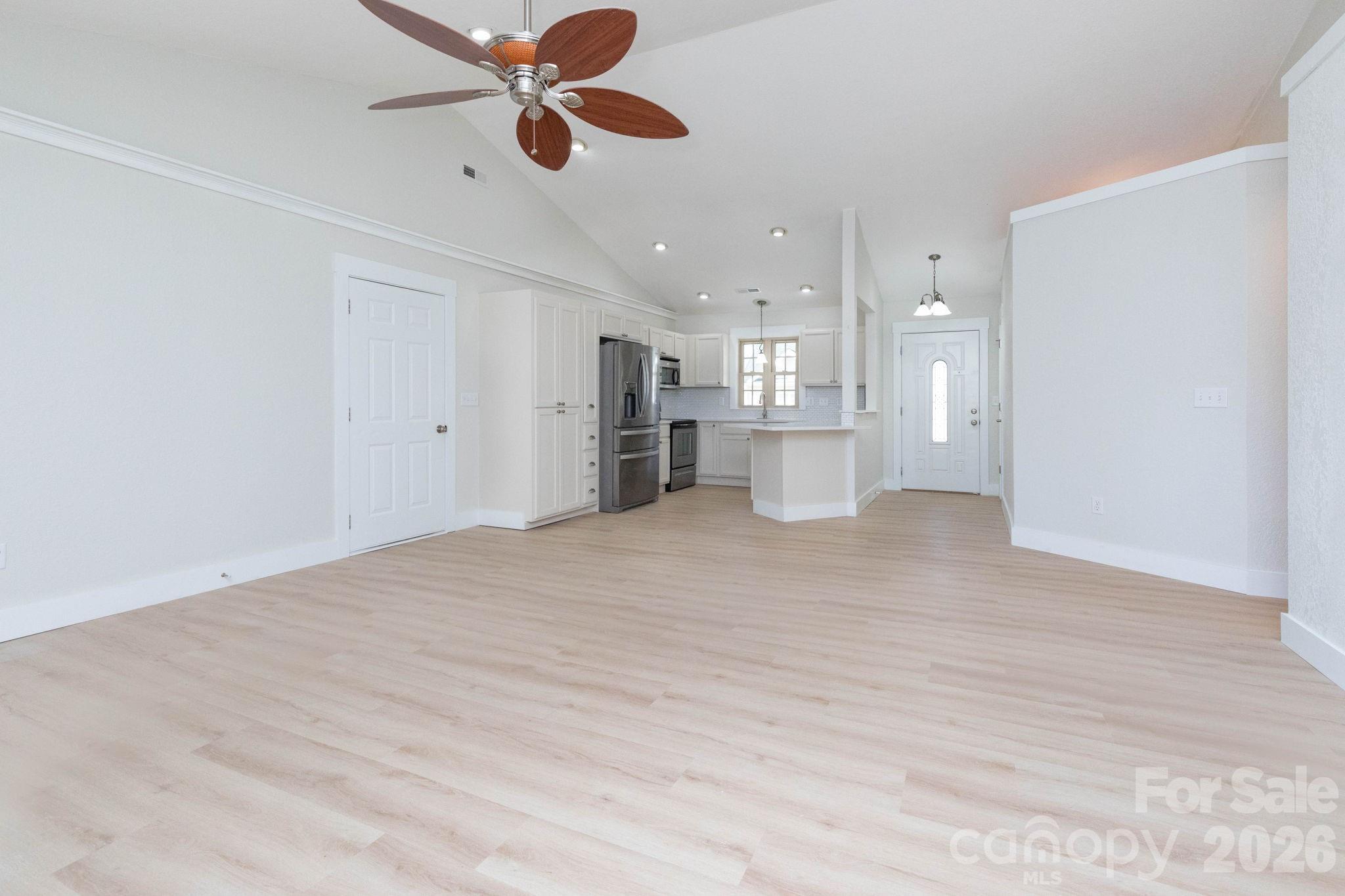 7 Mcgee Ridge Road Fairview, NC 28730 - Photo 4 of 28