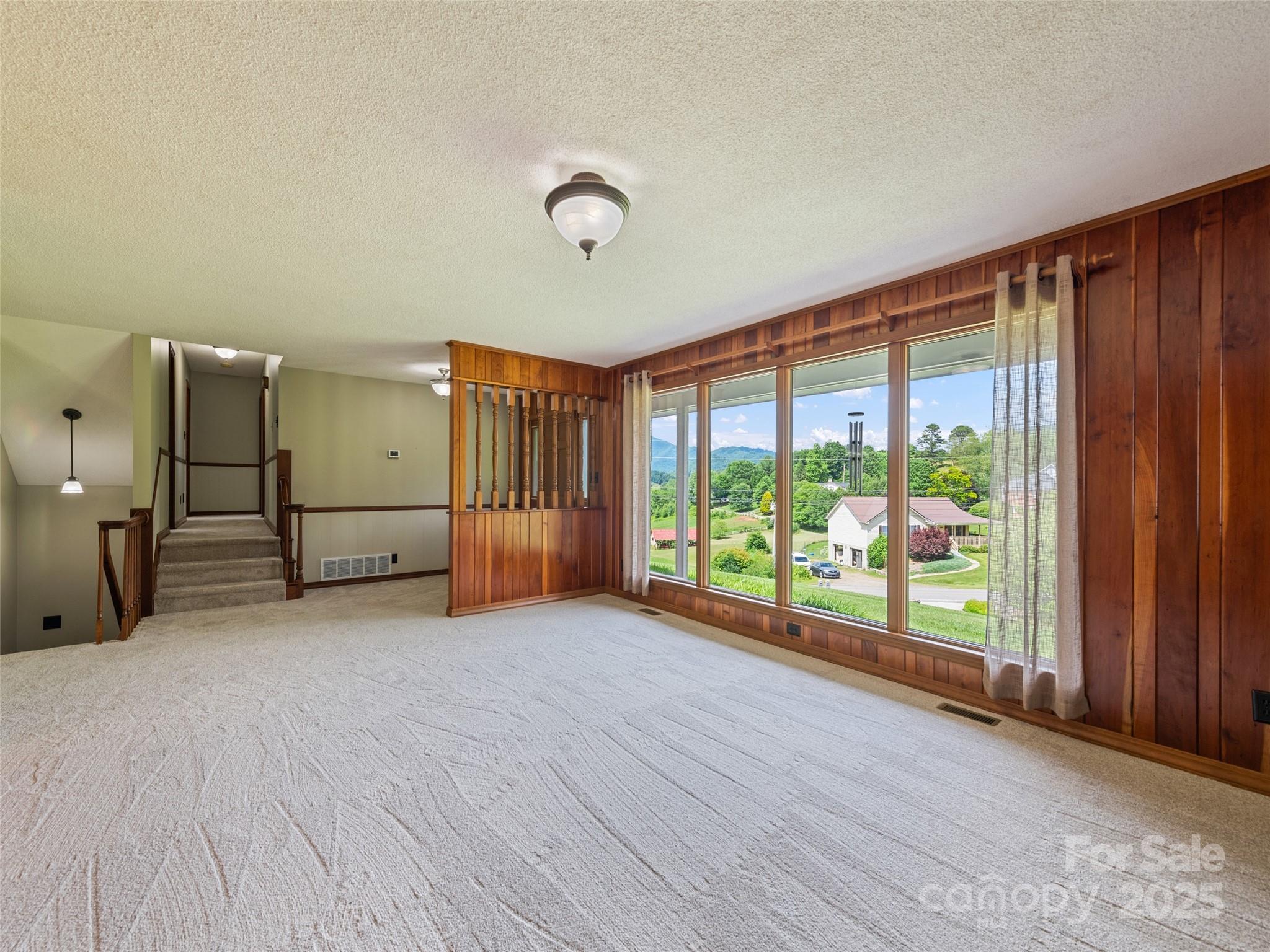 415 Crawford Road Waynesville, NC 28785 - Photo 17 of 47