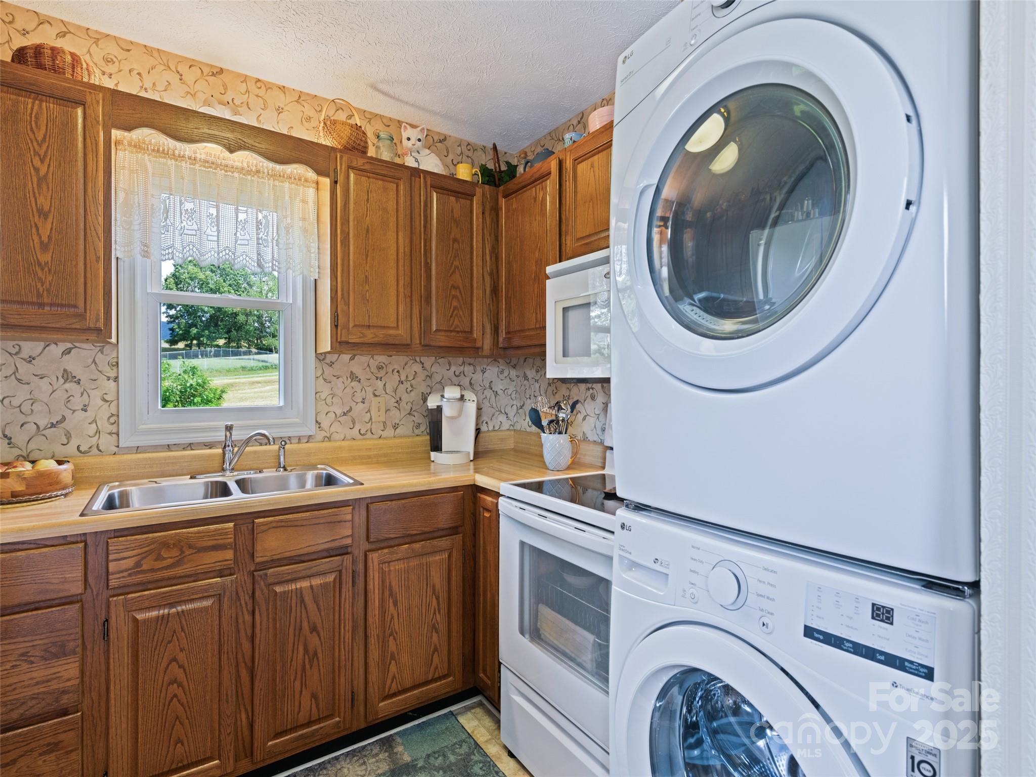 415 Crawford Road Waynesville, NC 28785 - Photo 44 of 47