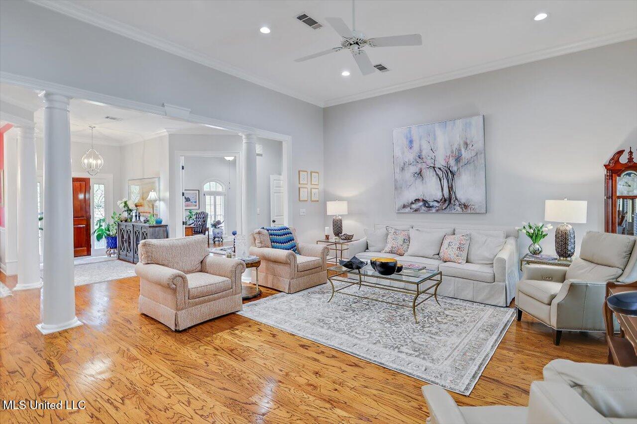 210 Bellewood Court Ridgeland, MS 39157 - Photo 10 of 47 10-210 Bellewood Ct