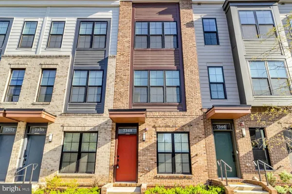 $718,000 | 7348 Blade Dr Falls, Falls Church, VA 22042