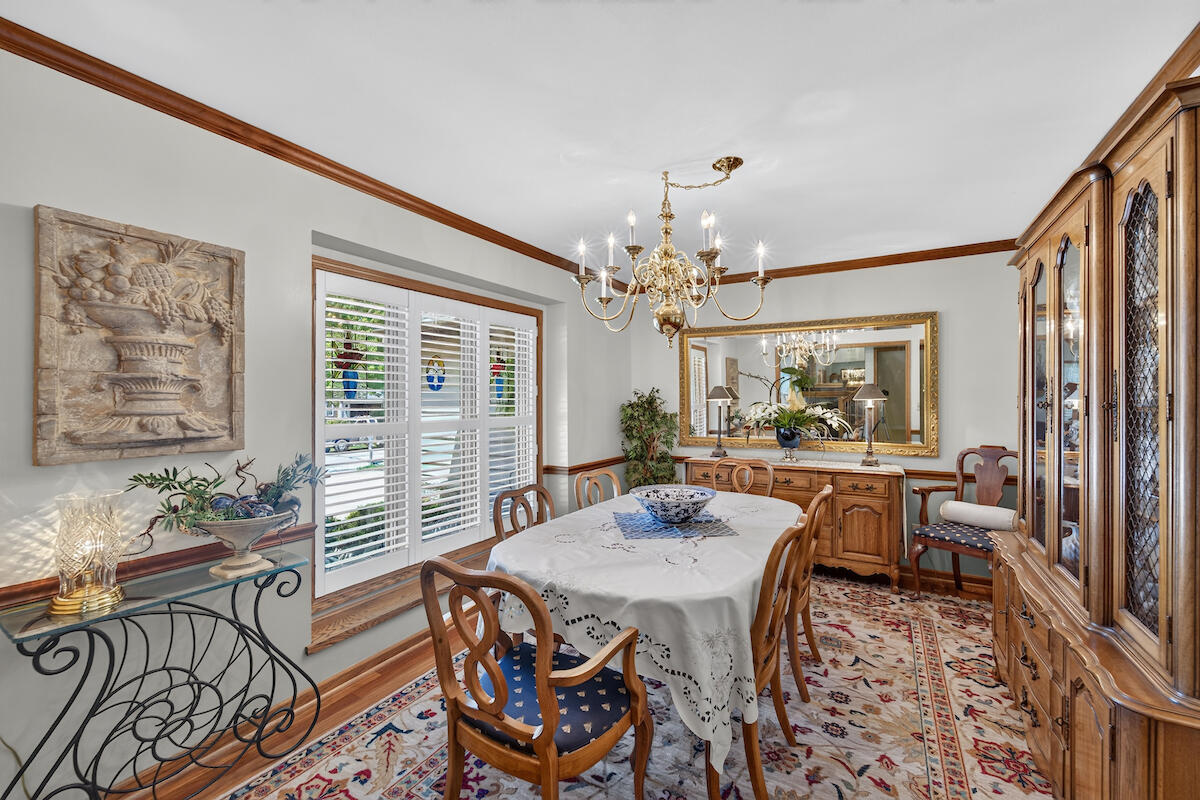 8419 110th Avenue Pleasant Prairie, WI 53158 - Photo 13 of 41 8419 Formal dining