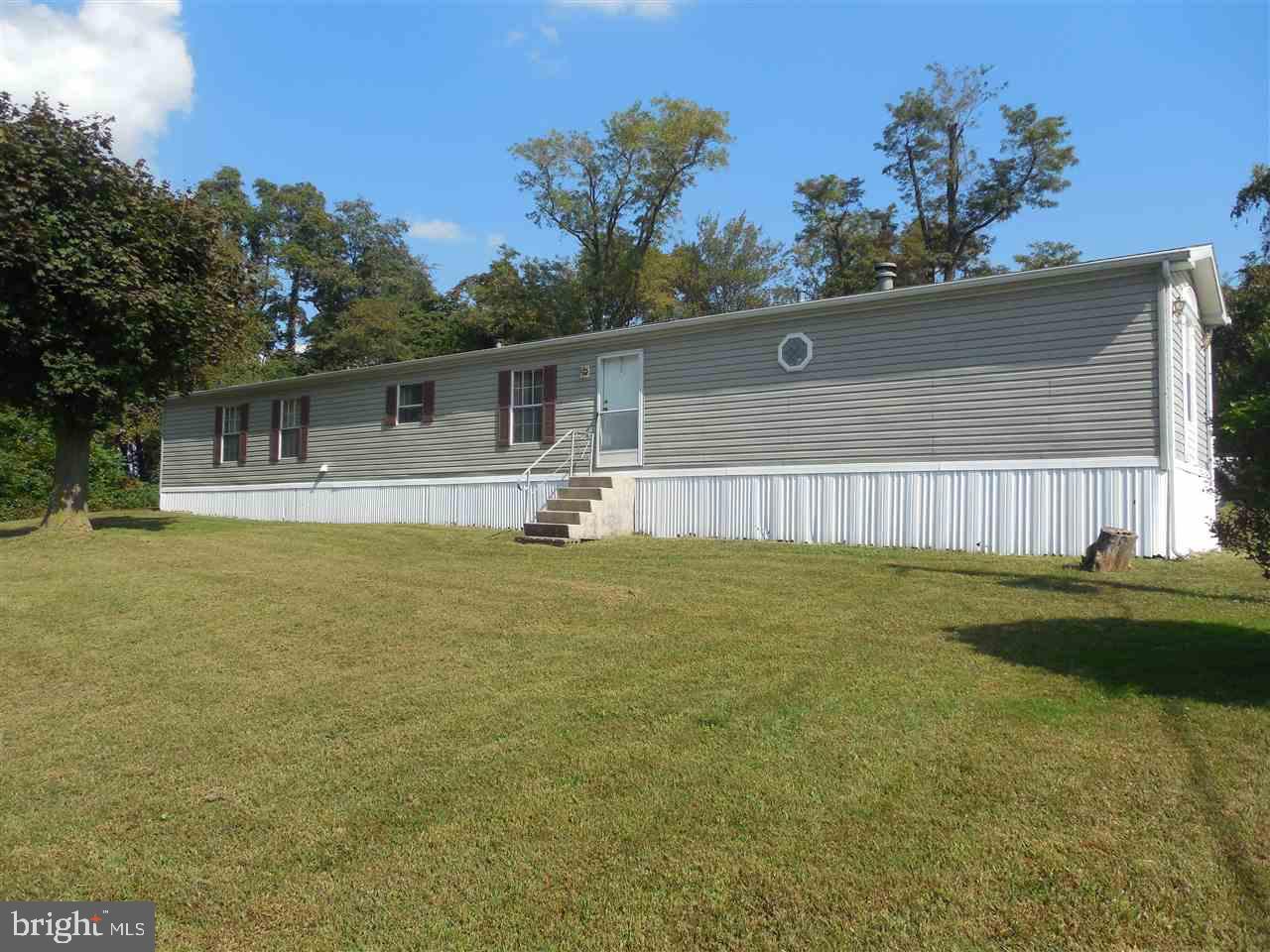 121 Green Road Delta, PA 17314 - Photo 1 of 22 Gallery Image 1