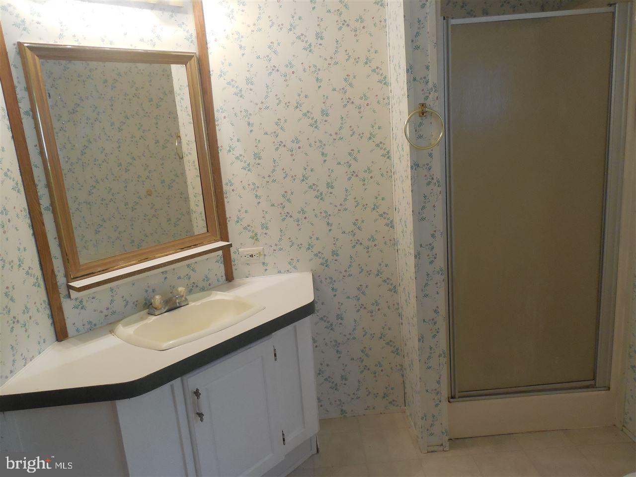 121 Green Road Delta, PA 17314 - Photo 13 of 22 Gallery Image 13