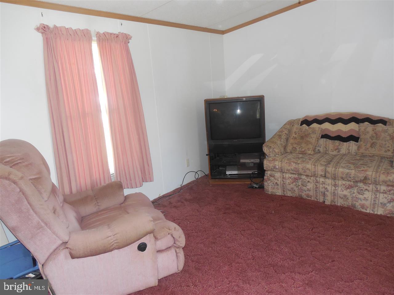 121 Green Road Delta, PA 17314 - Photo 6 of 22 Gallery Image 6