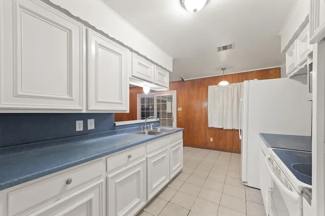 $210,000 | 746 Fawn Drive, Houston, TX 77015