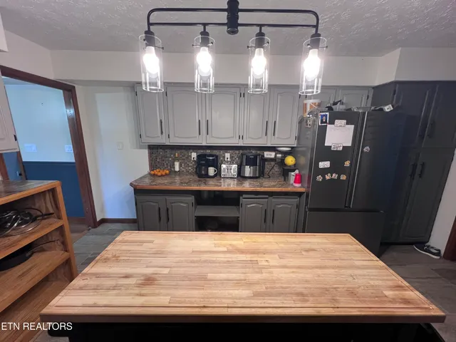 $510,000 | 391 Underwood Grove Road, Cumberland Gap, TN 37724