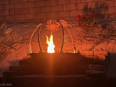 $399,999 | 2146 Dillons Cove Drive, Laughlin, NV 89029