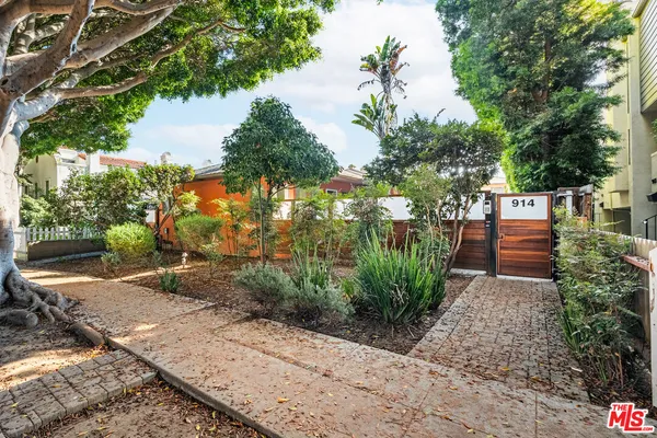 $3,650,000 | 914 20th Street, Santa Monica, CA 90403