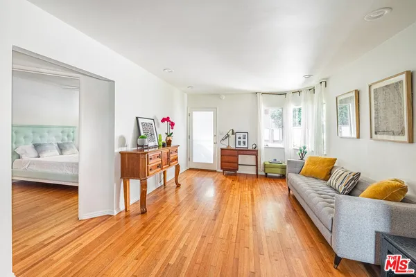 $3,650,000 | 914 20th Street, Santa Monica, CA 90403
