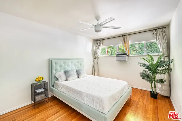 $3,650,000 | 914 20th Street, Santa Monica, CA 90403