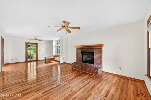 $525,000 | 137 South Street, Moyock, NC 27958