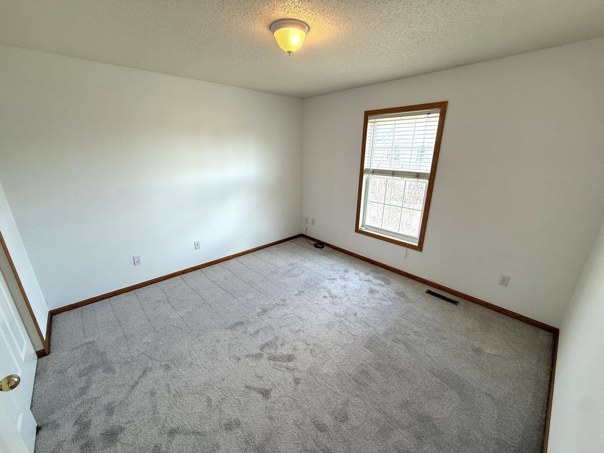 6740 158th Street West Apple Valley, MN 55124 - Photo 23 of 32