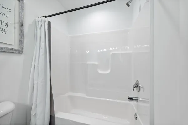 $340,000 | 1231 Gillespie Lane, Yorkville, IL 60560