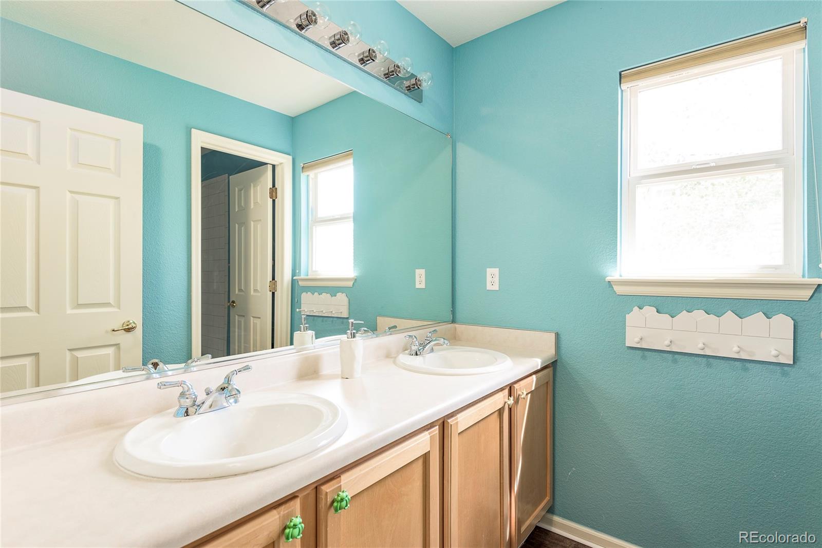 2647 West Bitterroot Place Highlands Ranch, CO 80129 - Photo 31 of 40
