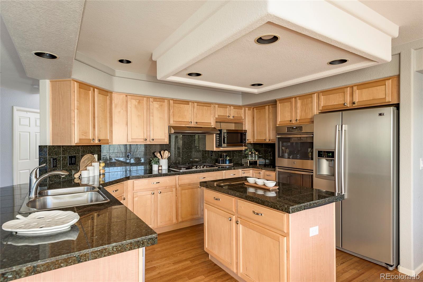 2647 West Bitterroot Place Highlands Ranch, CO 80129 - Photo 9 of 40