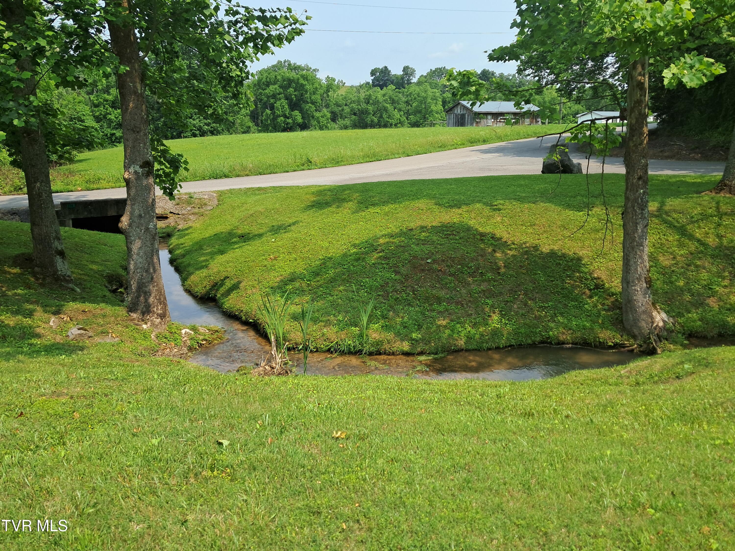 860 Bales Road Mosheim, TN 37818 - Photo 14 of 54 20250531_120441