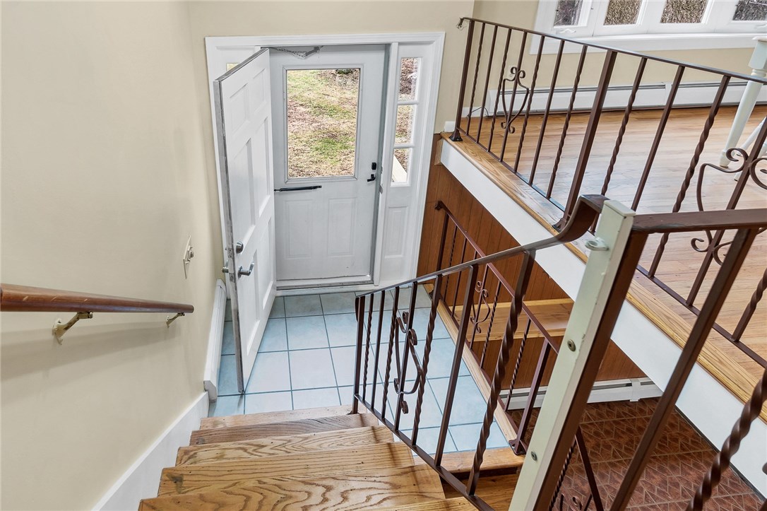 80 Clarke Road Coventry, RI 02816 - Photo 21 of 38