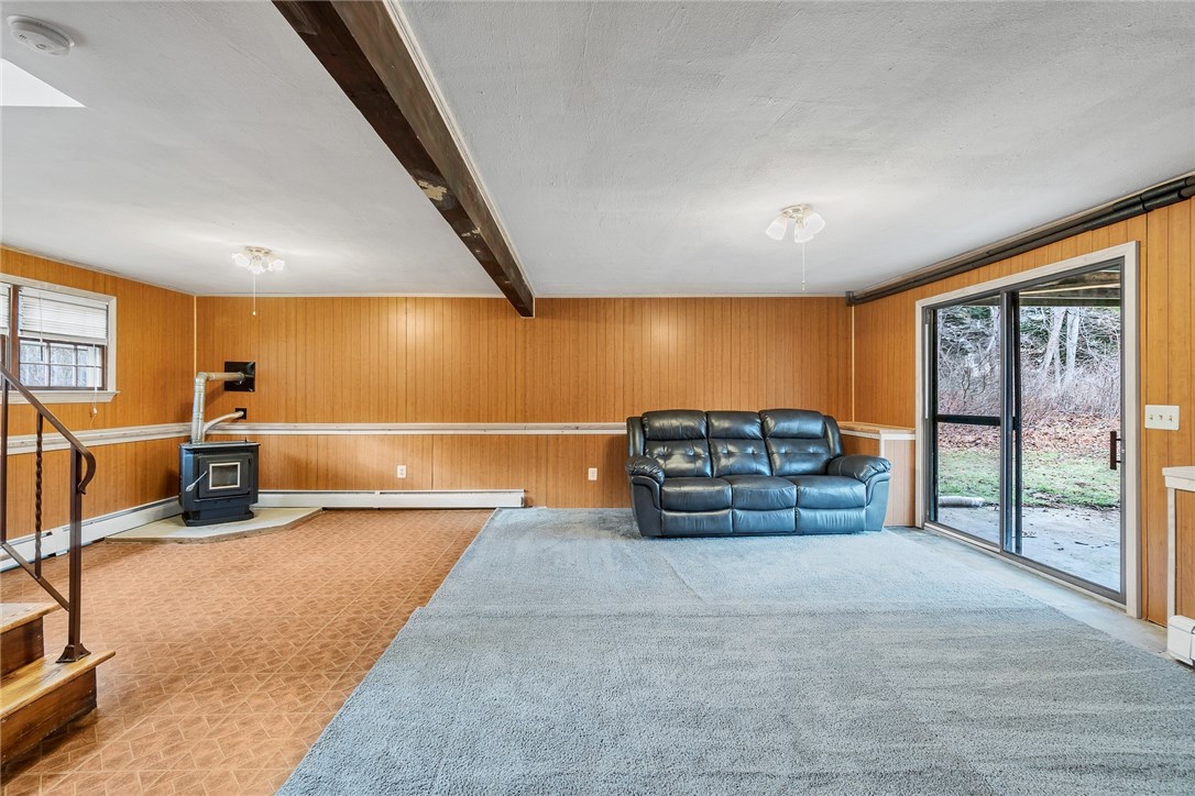 80 Clarke Road Coventry, RI 02816 - Photo 23 of 38