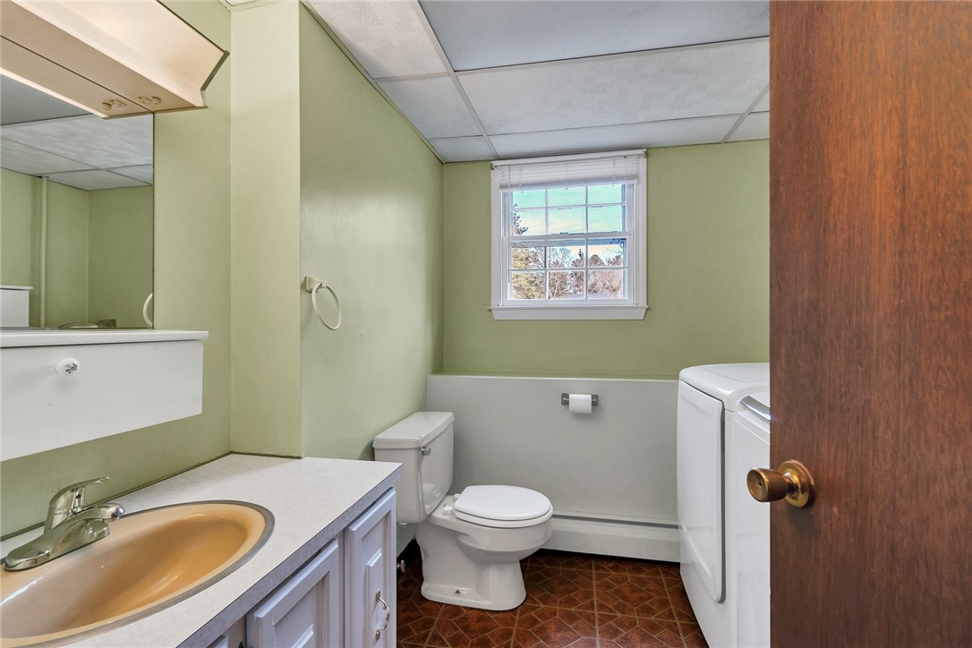 80 Clarke Road Coventry, RI 02816 - Photo 26 of 38