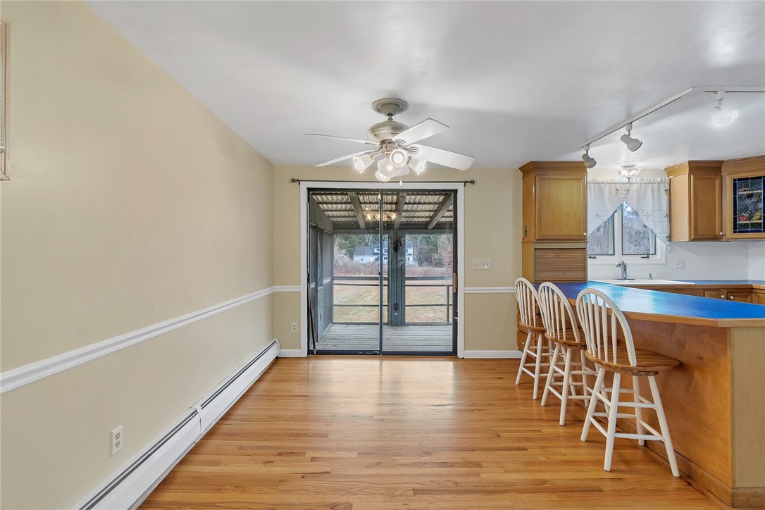 80 Clarke Road Coventry, RI 02816 - Photo 7 of 38