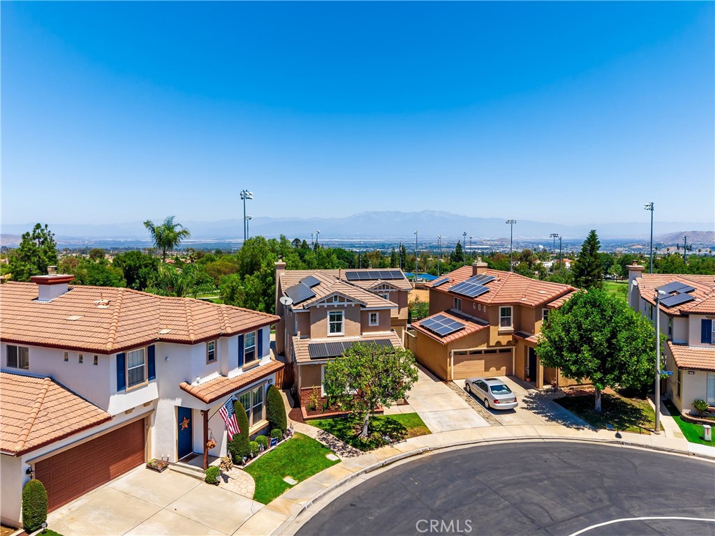 3306 Rochelle Lane Corona, CA 92882 - Photo 3 of 73