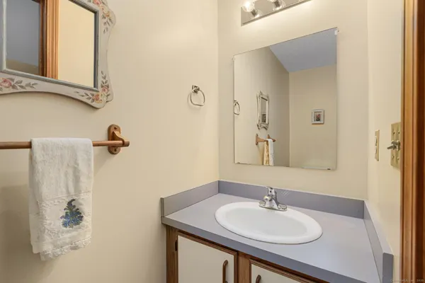 $250,000 | 69 Perry Street, Unit 130, Putnam, CT 06260