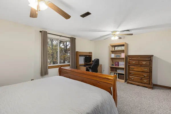 $250,000 | 69 Perry Street, Unit 130, Putnam, CT 06260