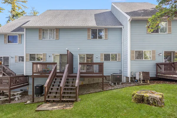 $250,000 | 69 Perry Street, Unit 130, Putnam, CT 06260