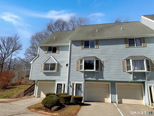 $250,000 | 69 Perry Street, Unit 130, Putnam, CT 06260