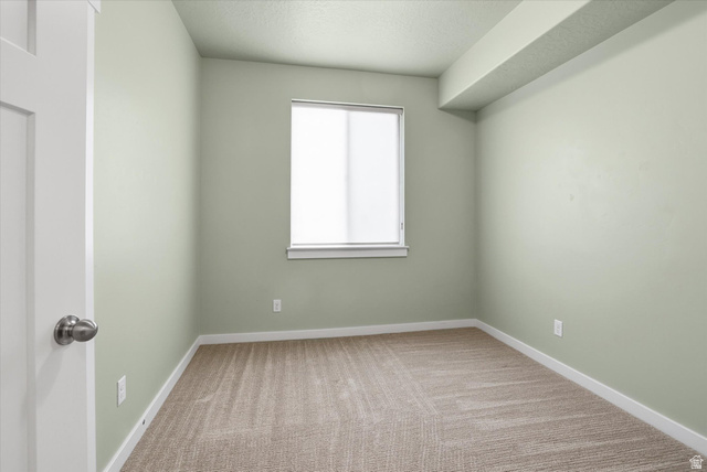 281 650 North, Unit B Centerville, UT 84014 - Photo 20 of 53