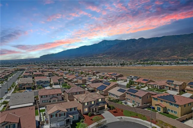 $899,000 | 5242 Hayes Court, Fontana, CA 92336