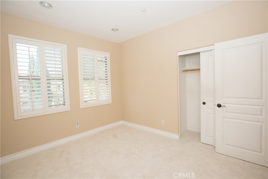 129 Chantilly Irvine, CA 92620 - Photo 32 of 44 Gallery Image 32