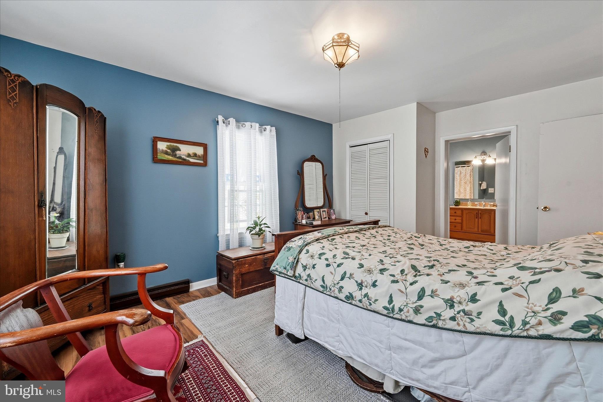 18758 Telegraph Springs Road Purcellville, VA 20132 - Photo 25 of 59 Primary Bedroom