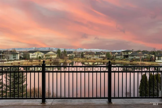 $2,448,000 | 900 South Brentbrook Lane, Eagle, ID 83616