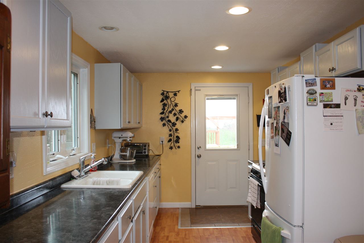 47 Pine Terrace Rindge, NH 03461 - Photo 3 of 10