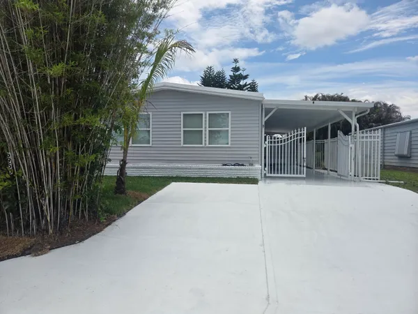 $249,000 | 6950 Southeast Congress Street, Hobe Sound, FL 33455