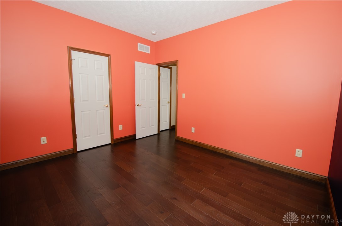 2719 Sycamore Ridge Court Dayton, OH 45431 - Photo 27 of 44 2nd Bedroom