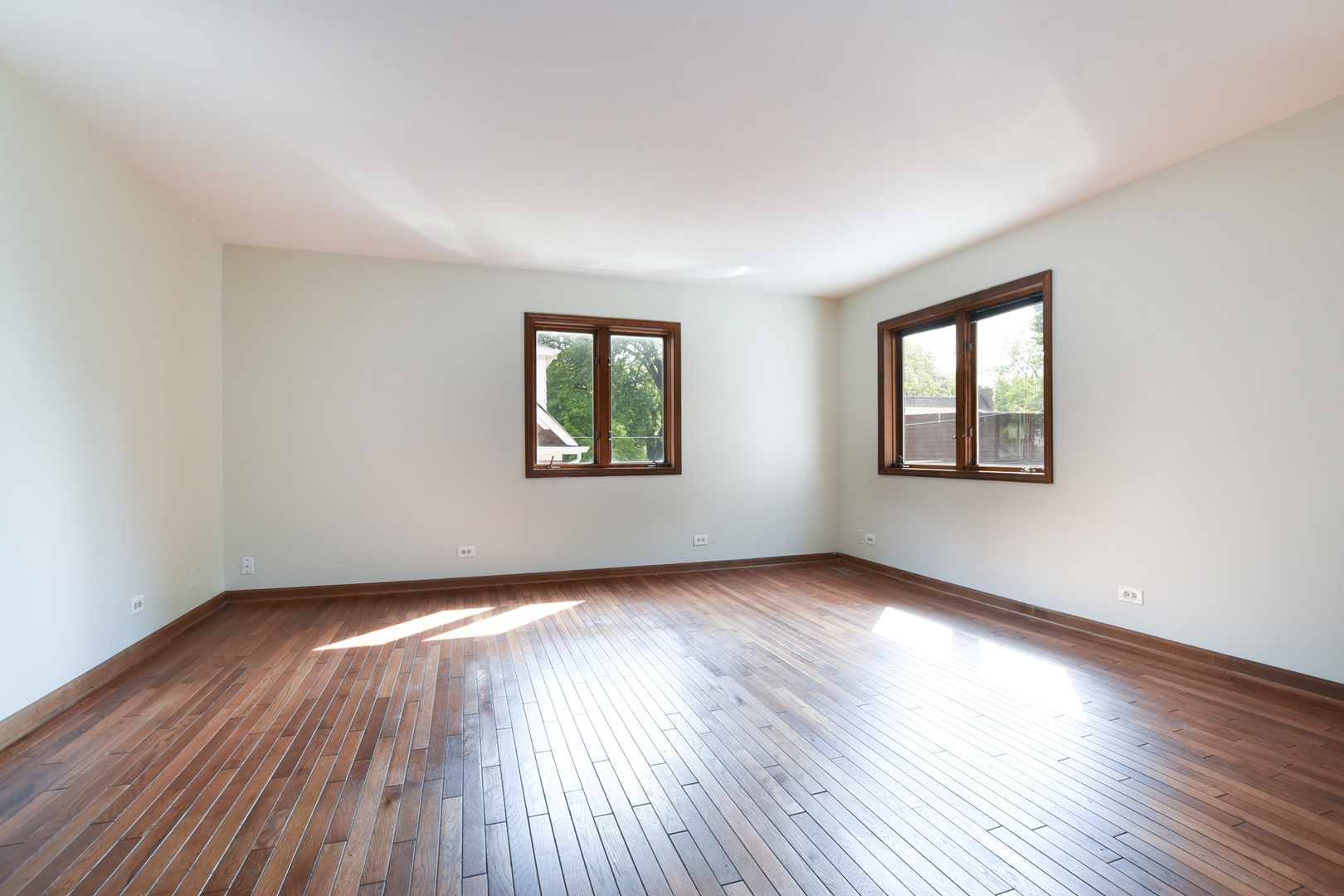 297 East Quincy Street Riverside, IL 60546 - Photo 29 of 50