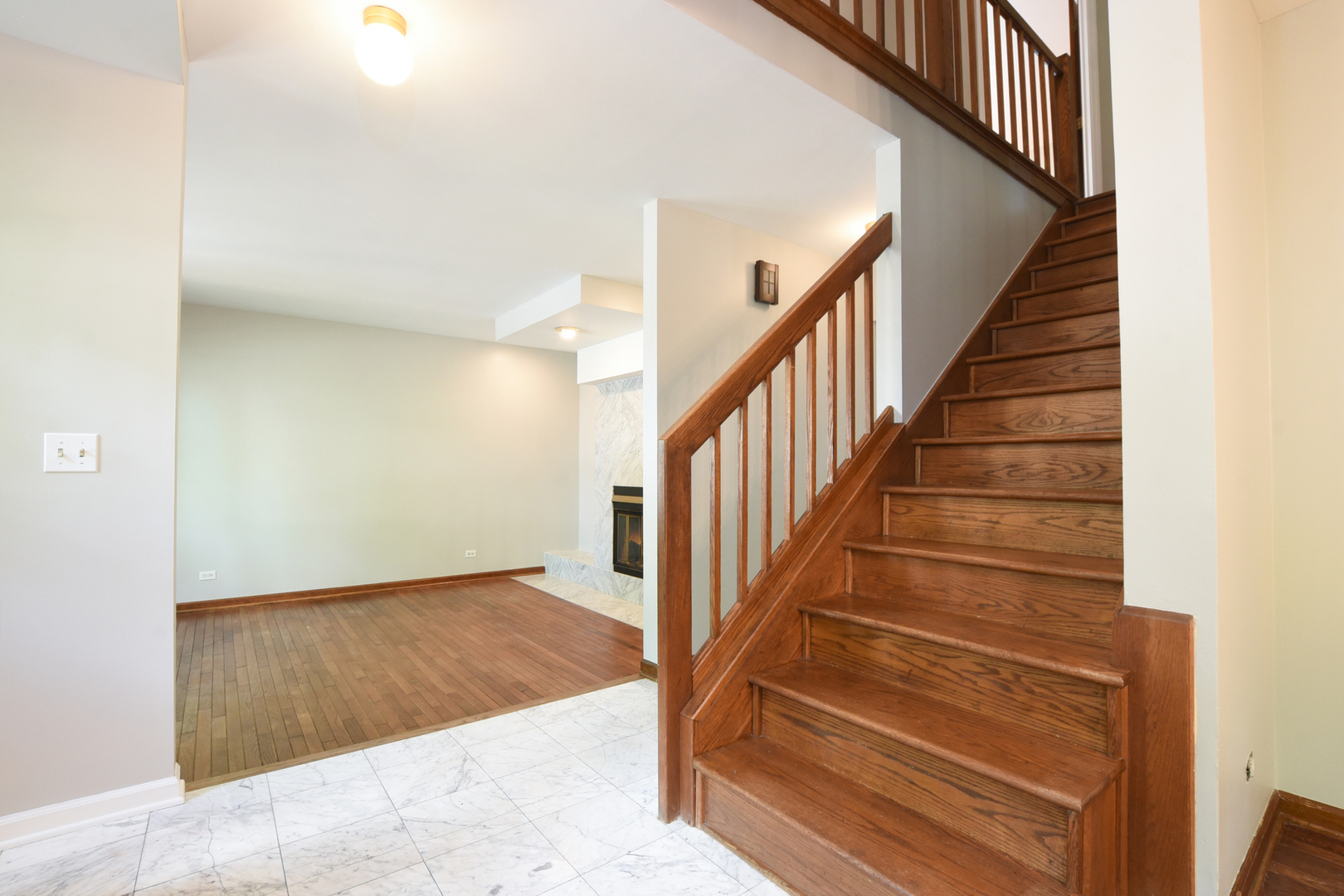 297 East Quincy Street Riverside, IL 60546 - Photo 5 of 50