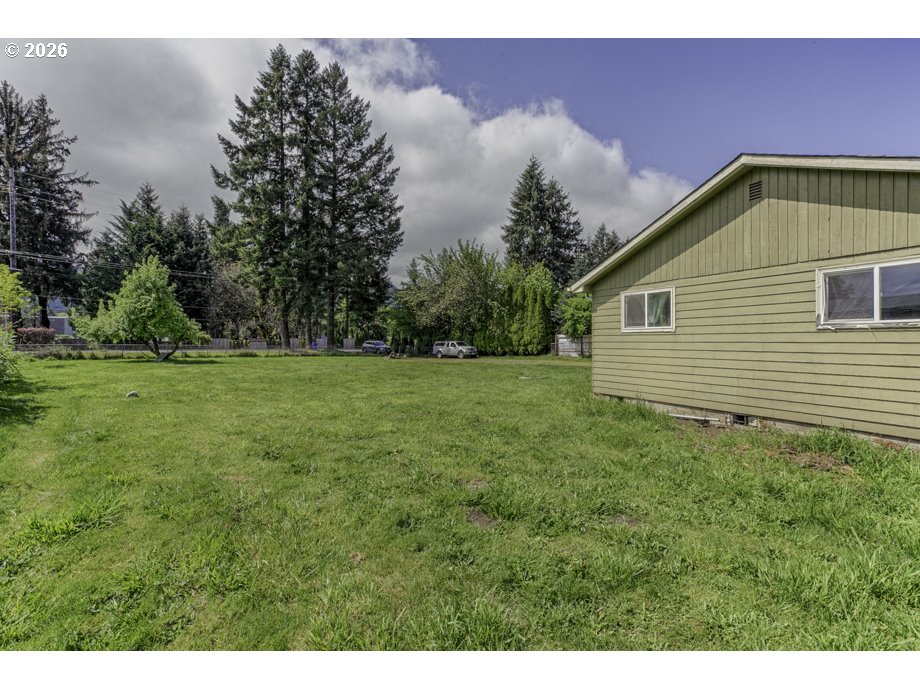 1909 Main Street Lyons, OR 97358 - Photo 11 of 23
