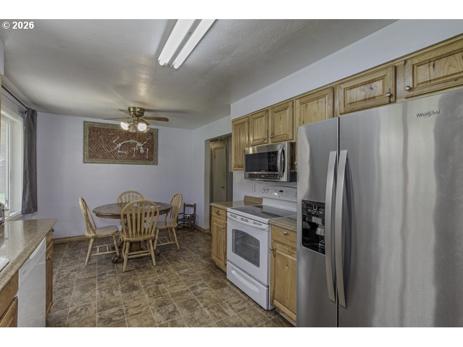1909 Main Street Lyons, OR 97358 - Photo 15 of 23